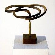 Mit Schwung (Bronze)
